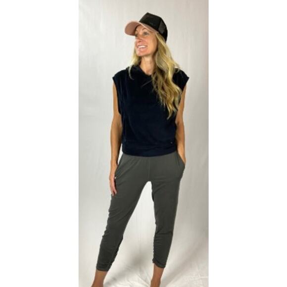 prAna Anilio Short Sleeve Hooded Top | Black | Size XL - Picture 1 of 7